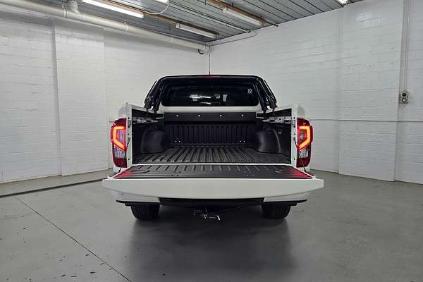 2025 Nissan Navara PRO-4X D23 4X4