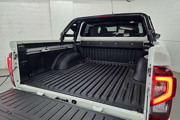 2025 Nissan Navara PRO-4X D23 4X4