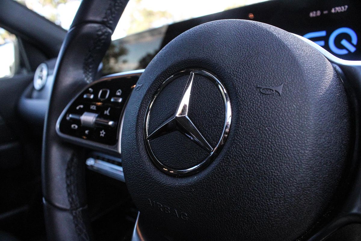 2022 Mercedes-Benz EQA EQA250 H243
