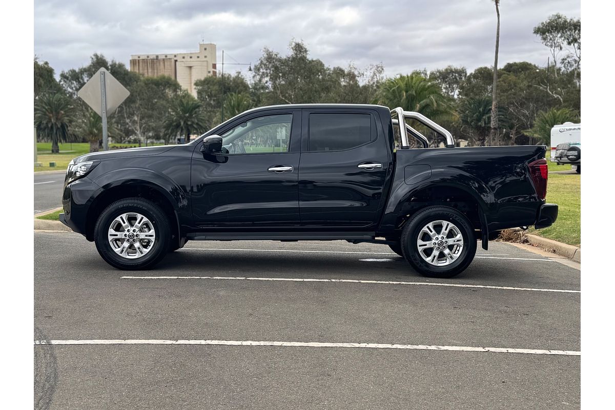2025 Nissan Navara ST D23 4X4
