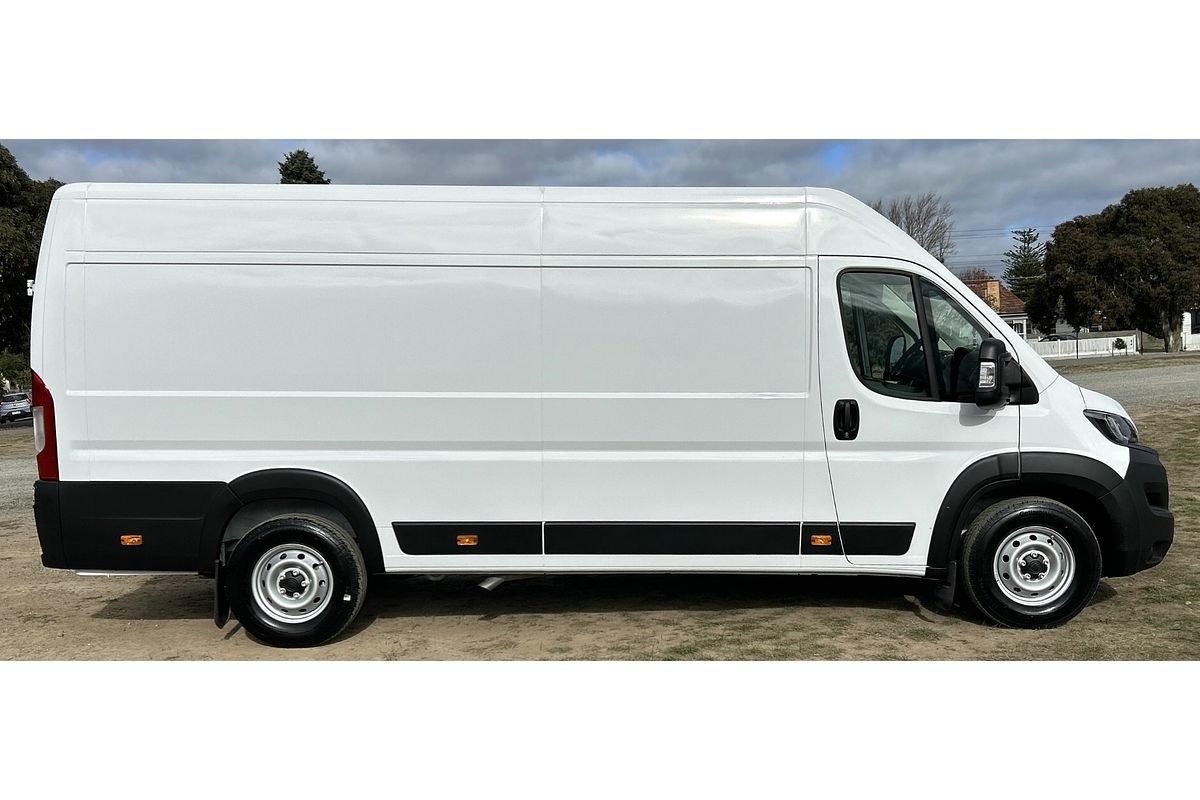 2024 Fiat Ducato Series 9
