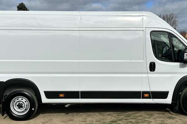 2024 Fiat Ducato Series 9