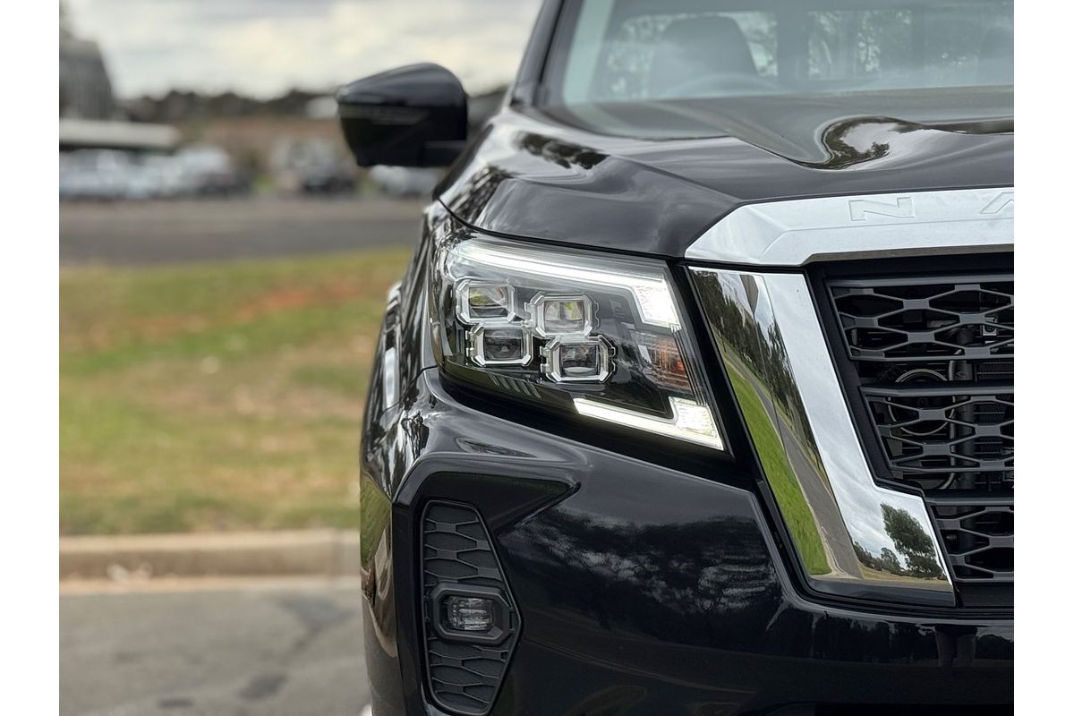2025 Nissan Navara ST D23 4X4