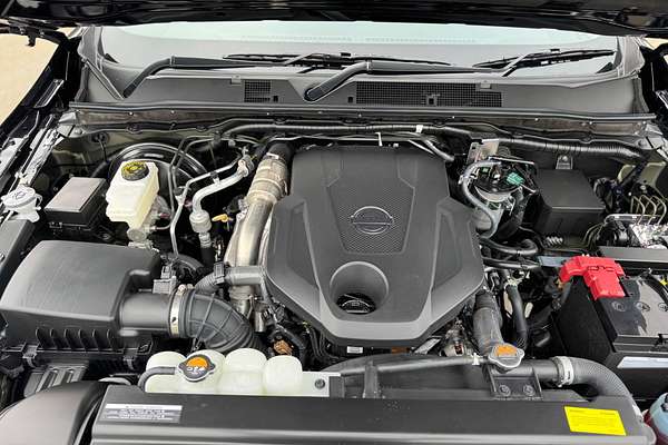 2025 Nissan Navara ST D23 4X4