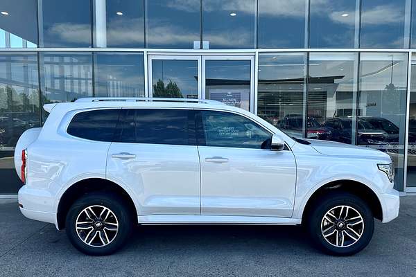 2024 GWM Tank 500 Ultra Hybrid P03