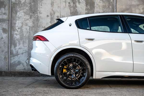 2024 Maserati Grecale Modena M182