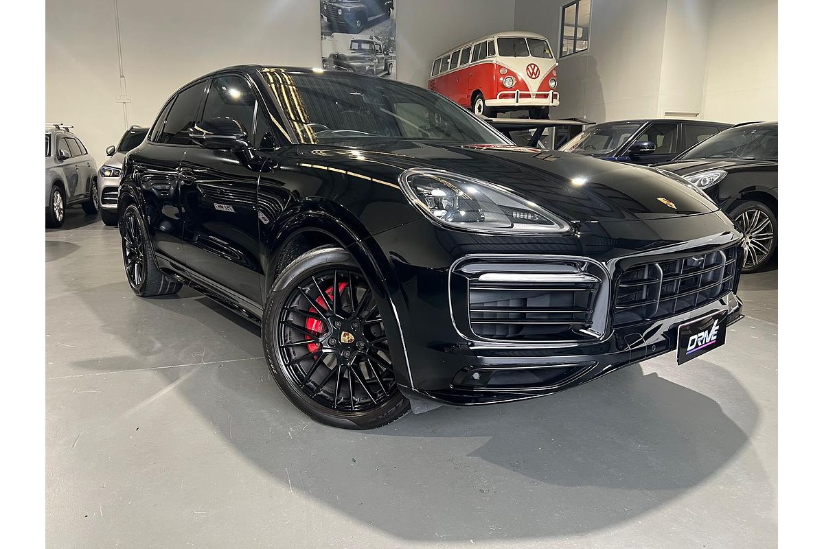 2020 Porsche Cayenne GTS 9YA