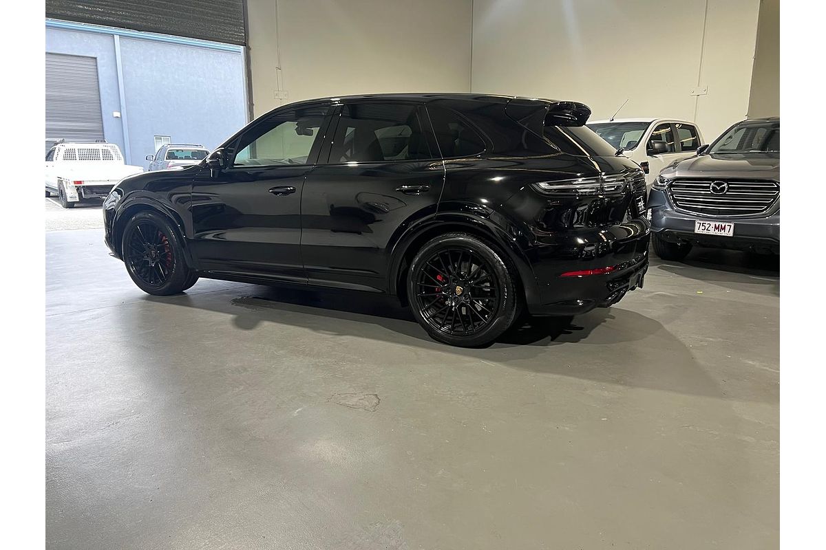 2020 Porsche Cayenne GTS 9YA