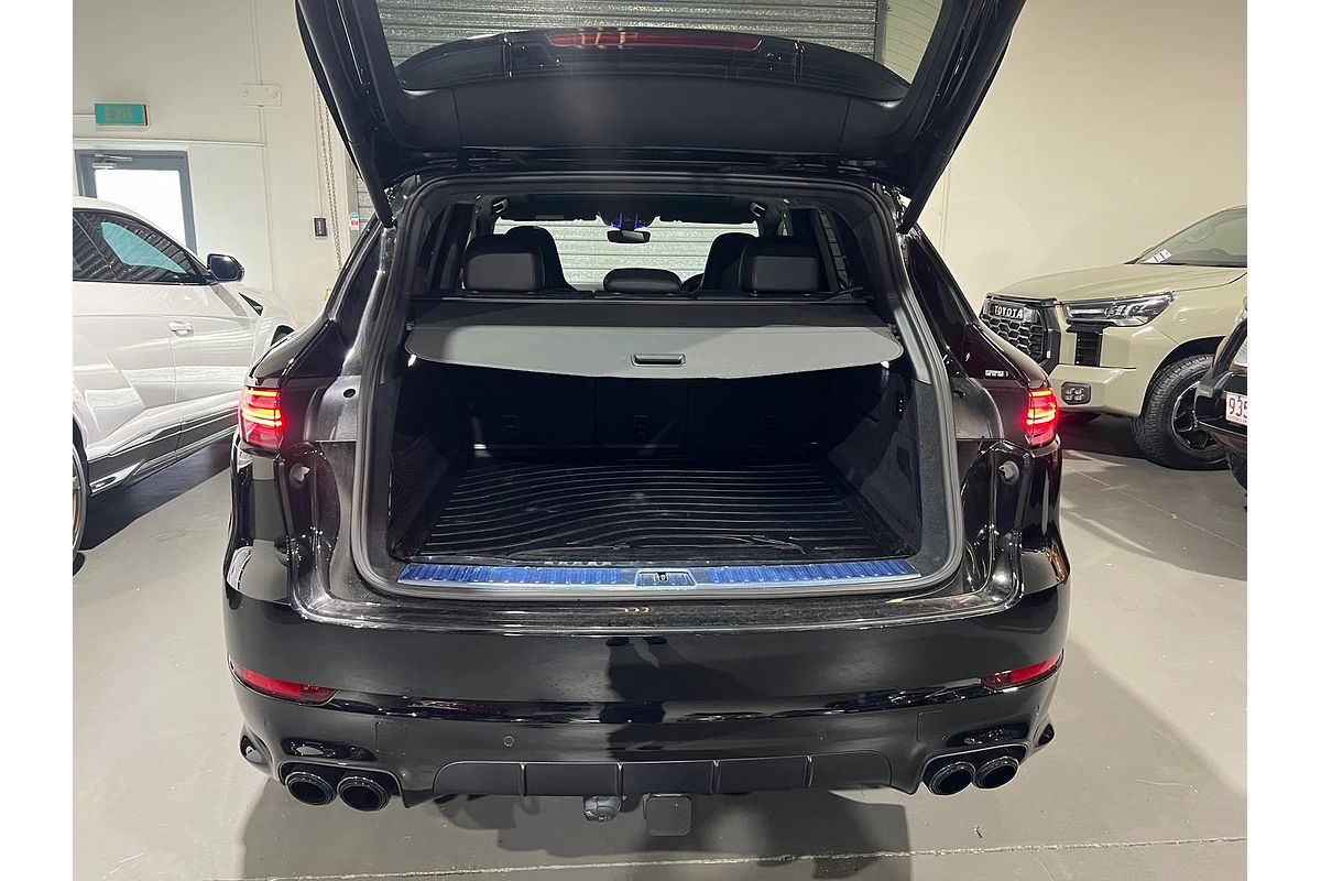 2020 Porsche Cayenne GTS 9YA