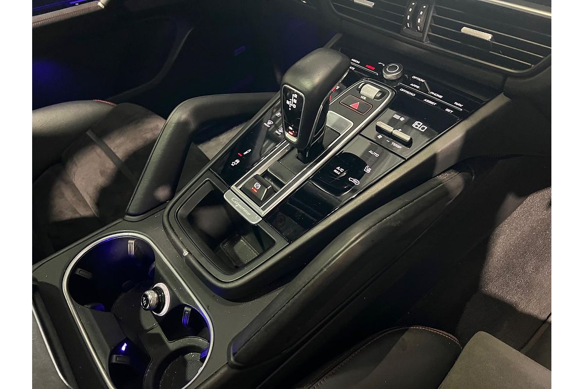 2020 Porsche Cayenne GTS 9YA