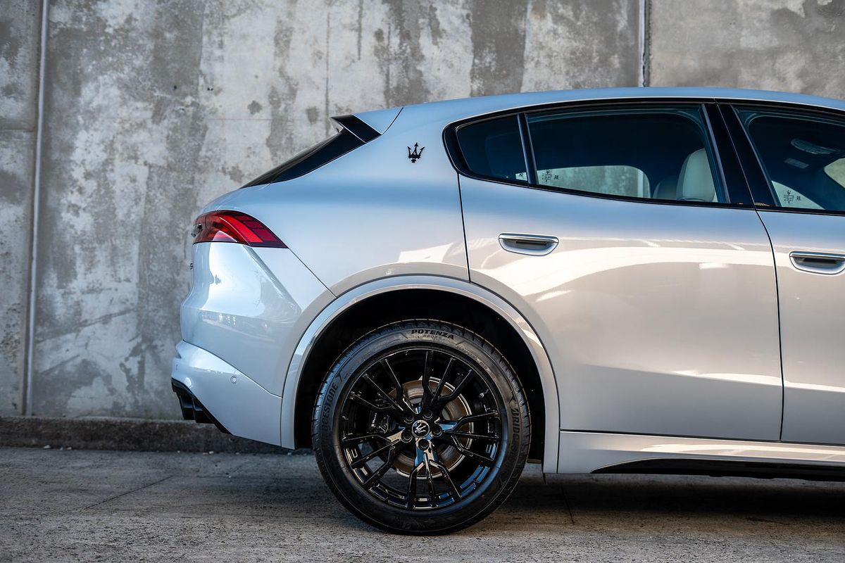 2024 Maserati Grecale Modena M182