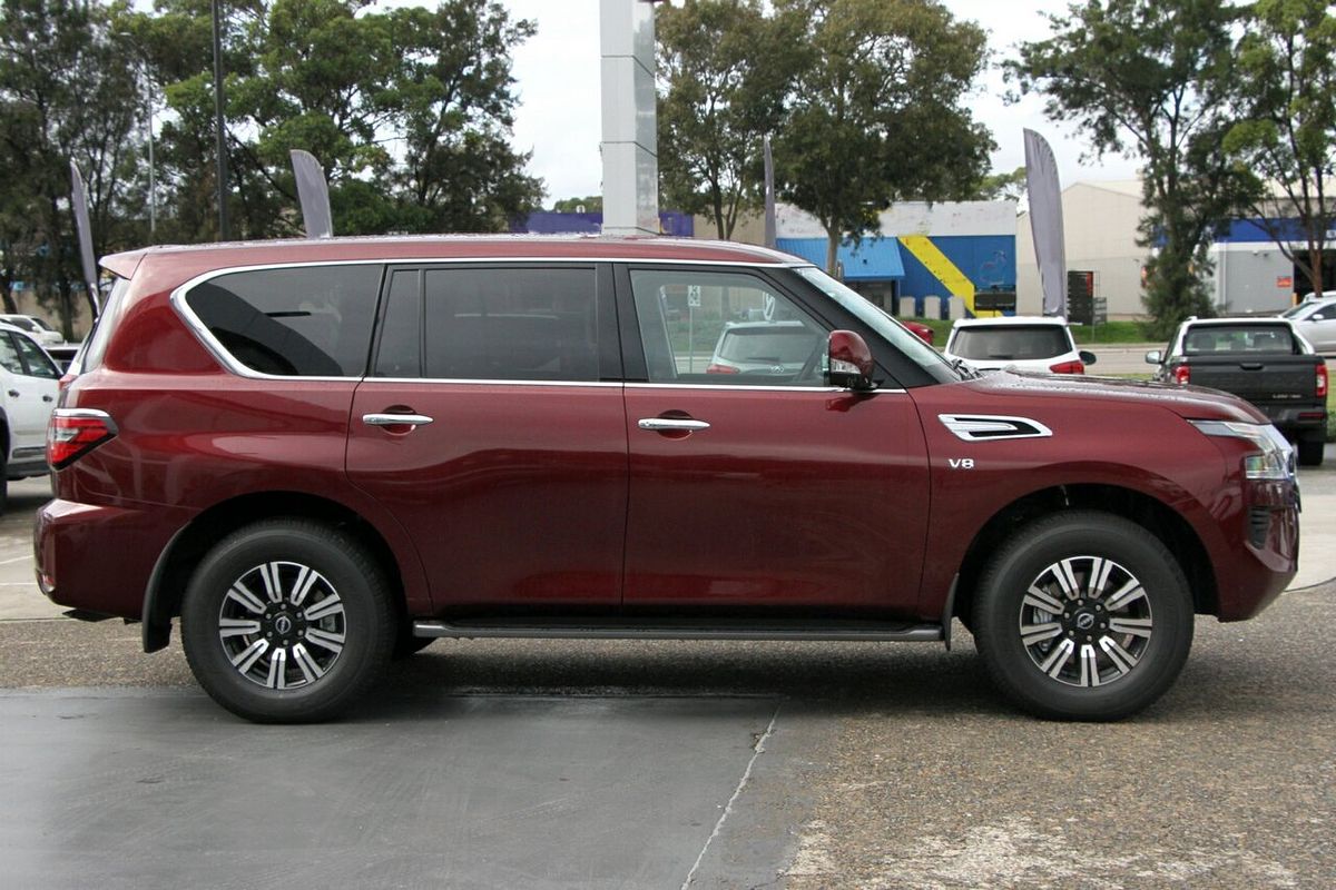 2025 Nissan Patrol Ti Y62