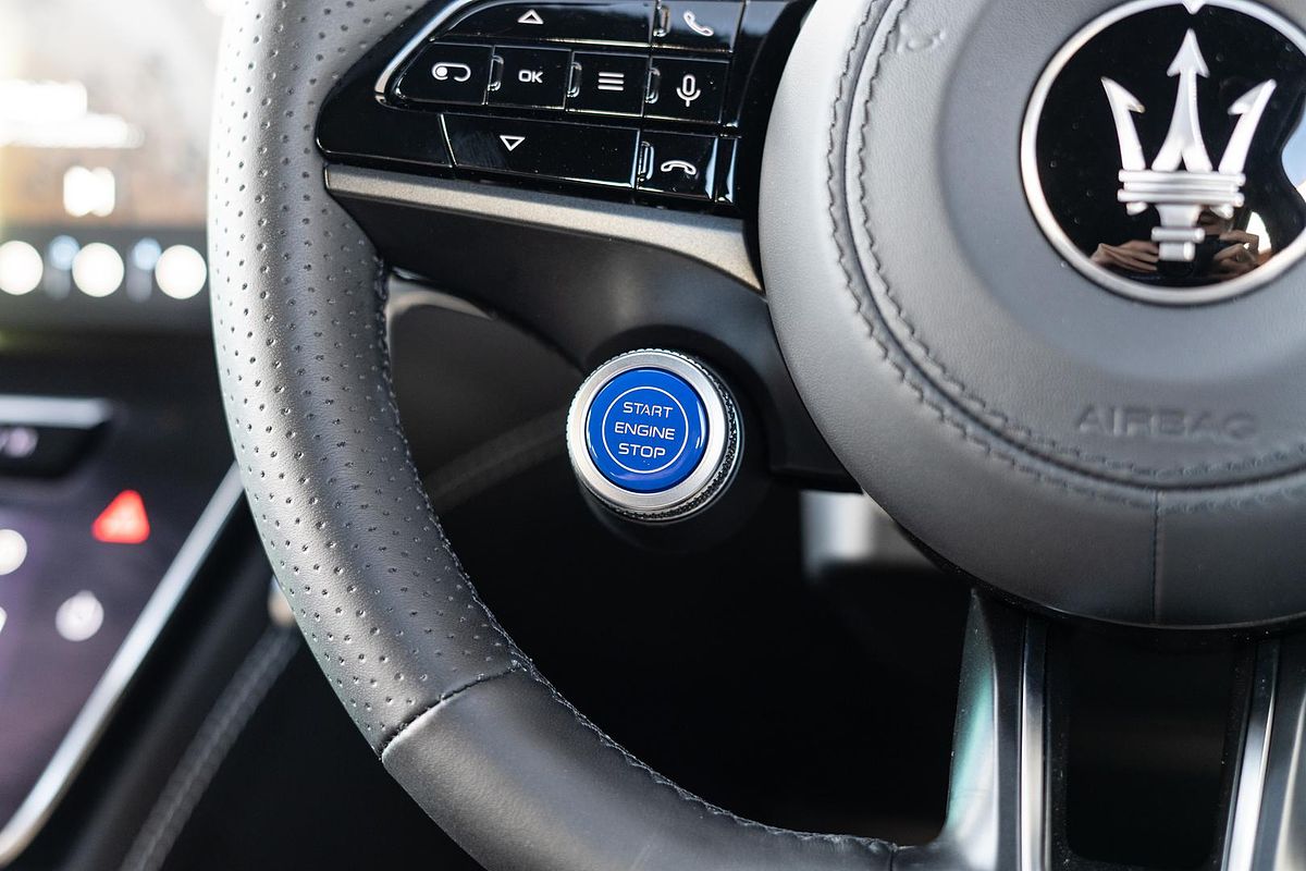 2024 Maserati Grecale Modena M182