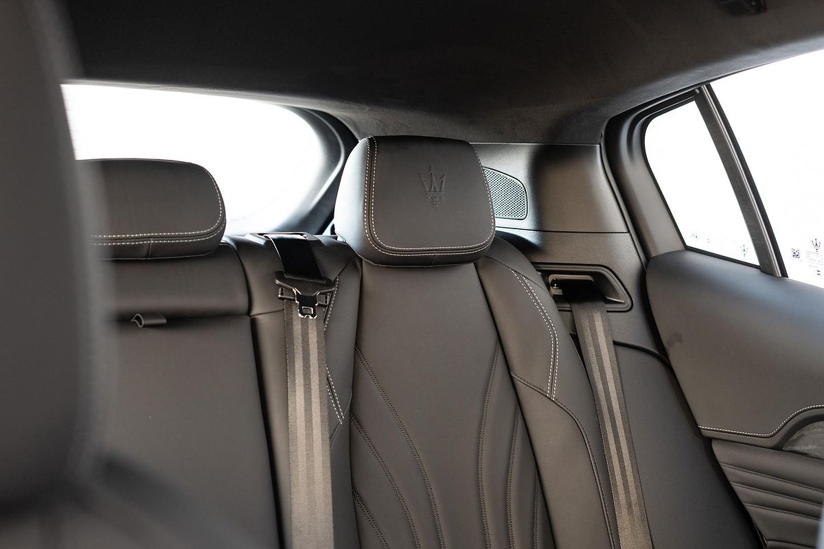 2024 Maserati Grecale Modena M182