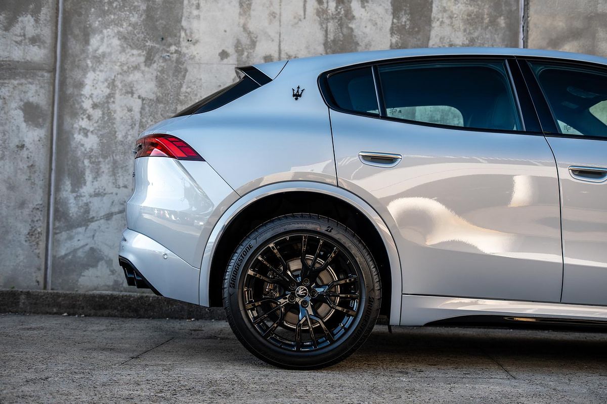 2024 Maserati Grecale Modena M182