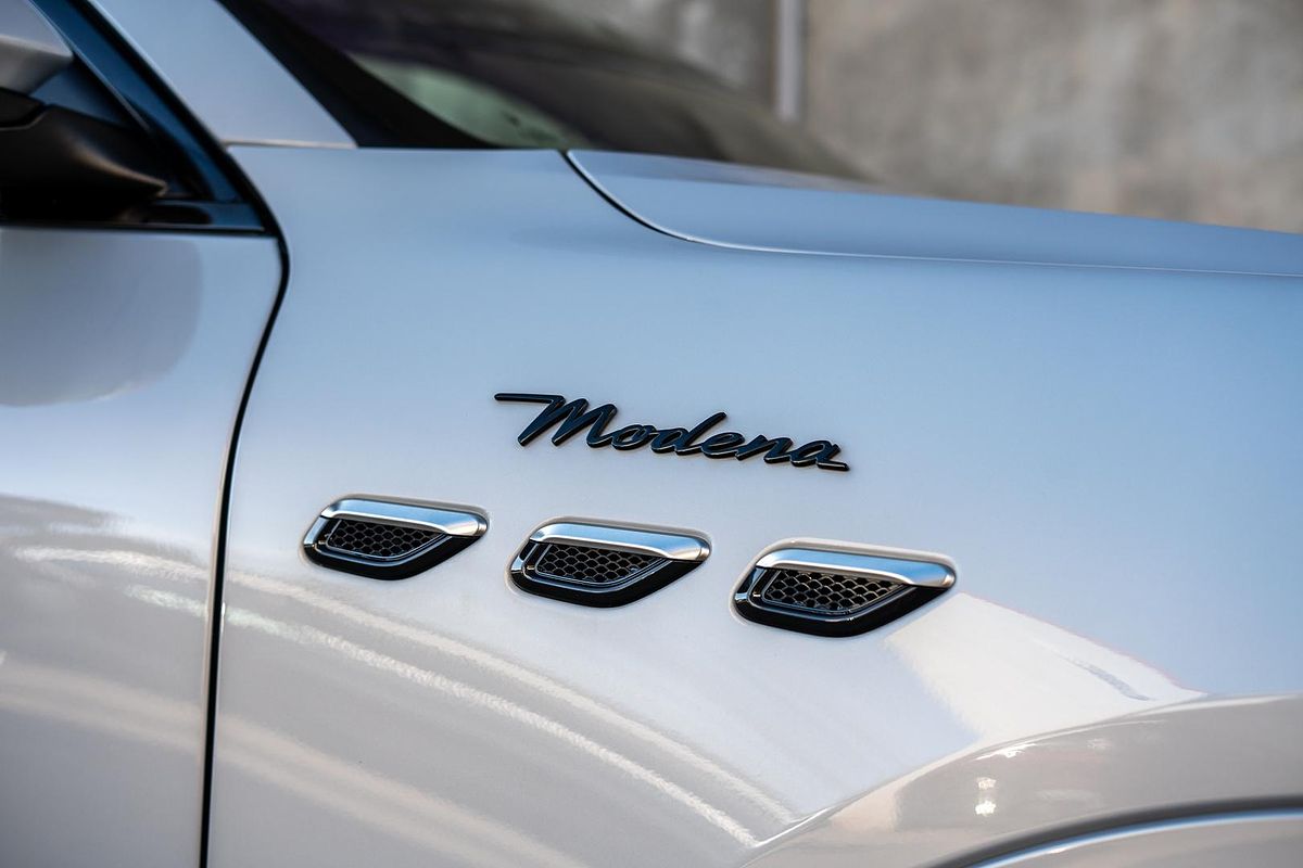 2024 Maserati Grecale Modena M182