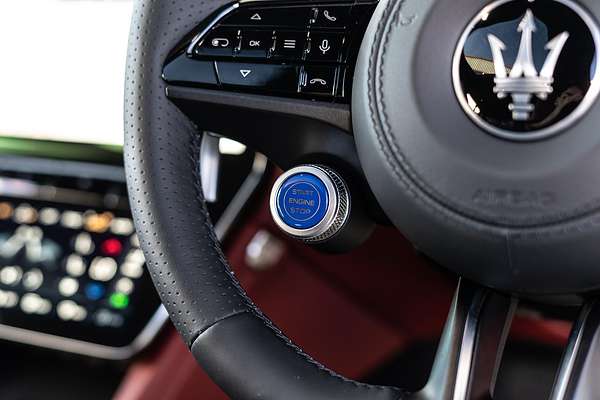 2024 Maserati Grecale Modena M182