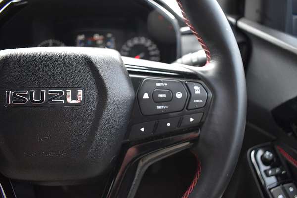 2022 Isuzu D-MAX X-TERRAIN 4X4