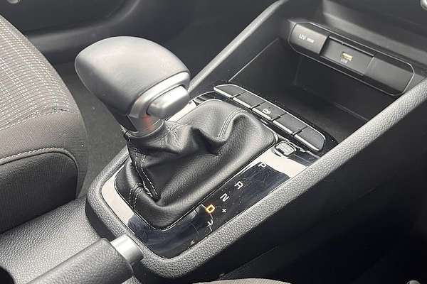 2024 Kia Stonic Sport YB