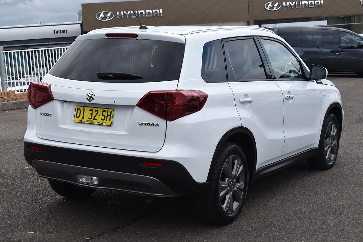 2024 Suzuki Vitara LY Series II