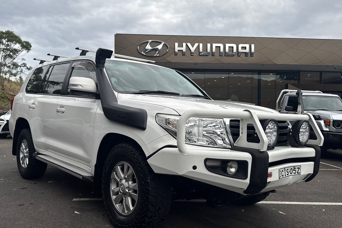 2012 Toyota Landcruiser GXL VDJ200R