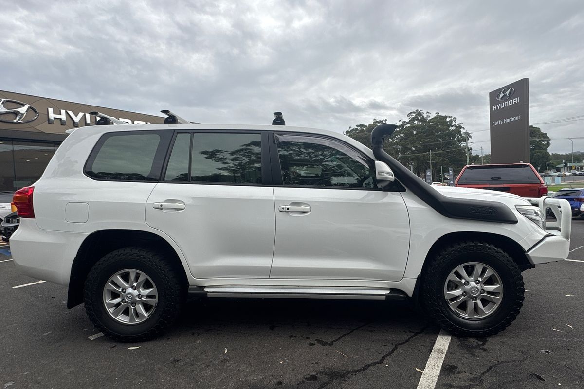 2012 Toyota Landcruiser GXL VDJ200R