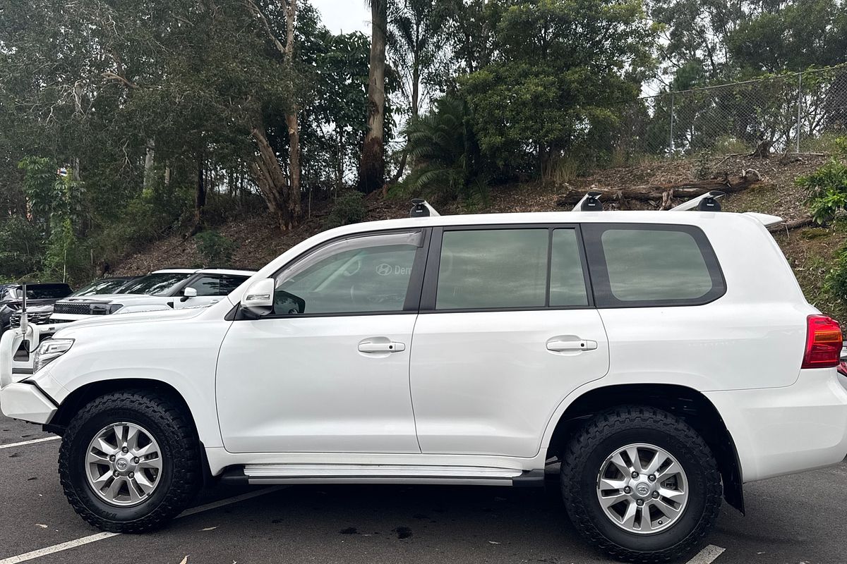 2012 Toyota Landcruiser GXL VDJ200R