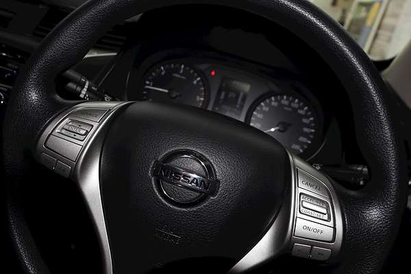 2019 Nissan Navara RX D23 Series 4 Rear Wheel Drive