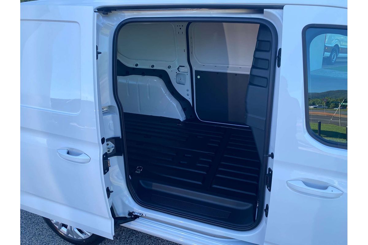 2024 Volkswagen Caddy TDI320 5 LWB