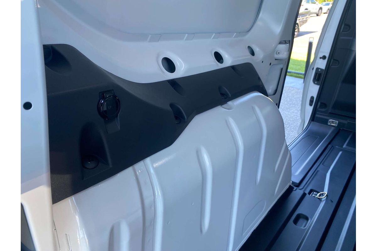 2024 Volkswagen Caddy TDI320 5 LWB