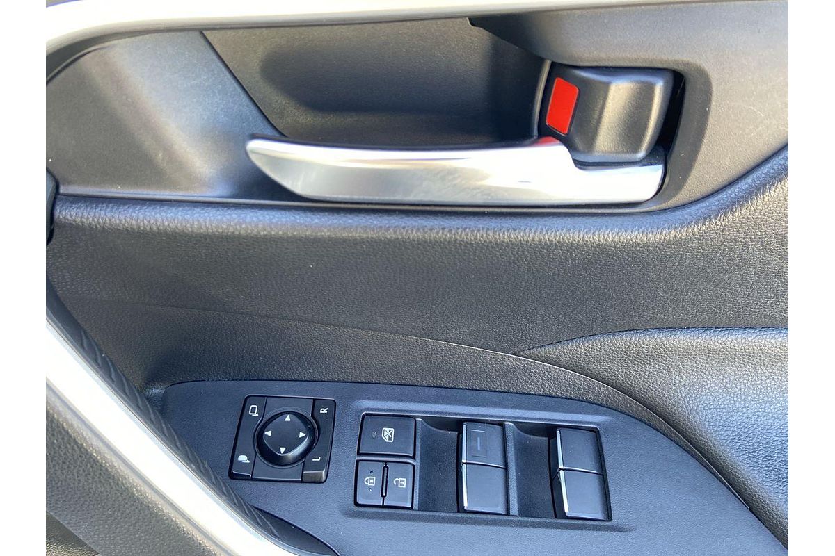 2021 Toyota RAV4 GXL MXAA52R