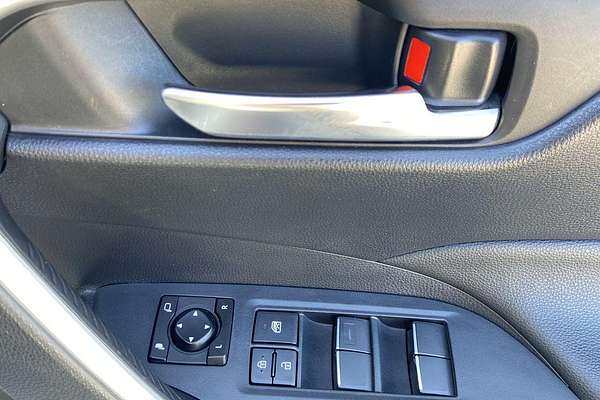 2021 Toyota RAV4 GXL MXAA52R