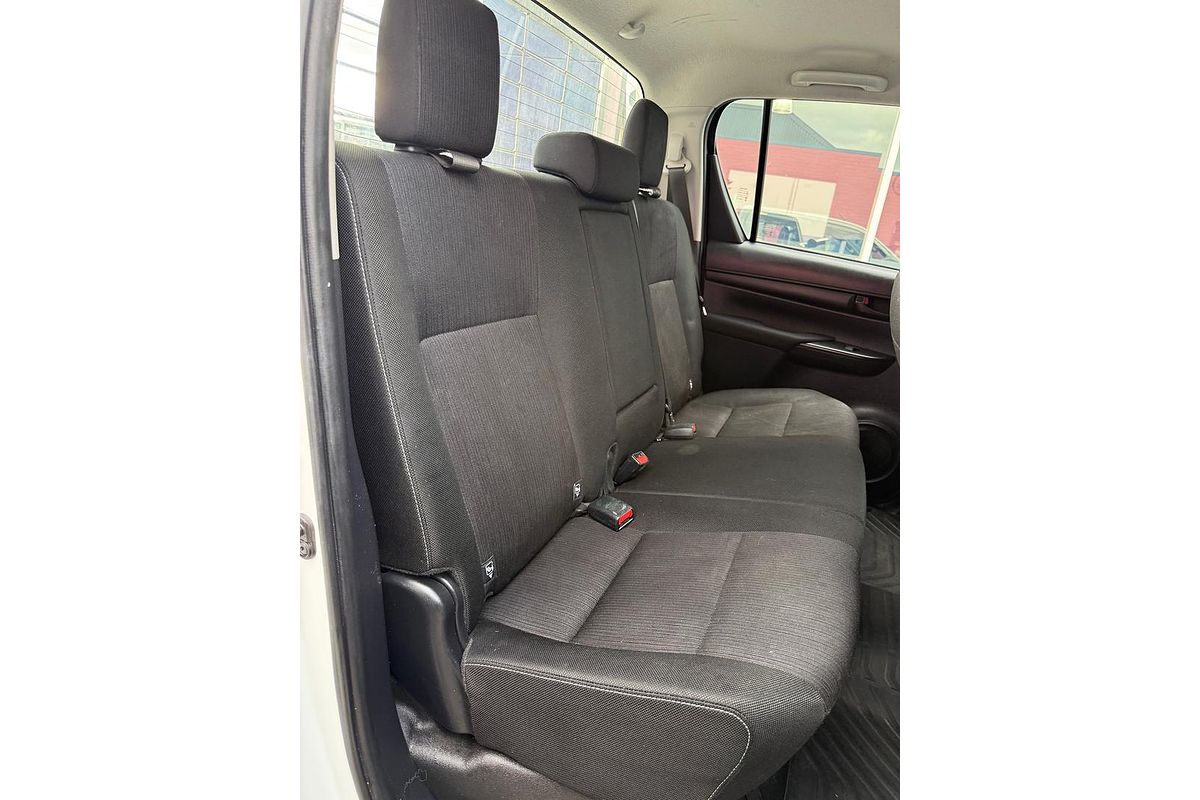 2019 Toyota Hilux SR GUN126R 4X4