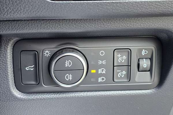 2024 Ford Everest Sport