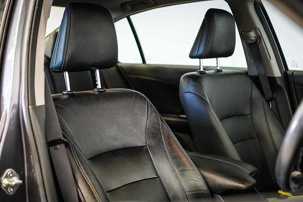 2013 Honda Accord VTi-L 9th Gen