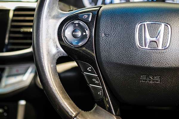 2013 Honda Accord VTi-L 9th Gen