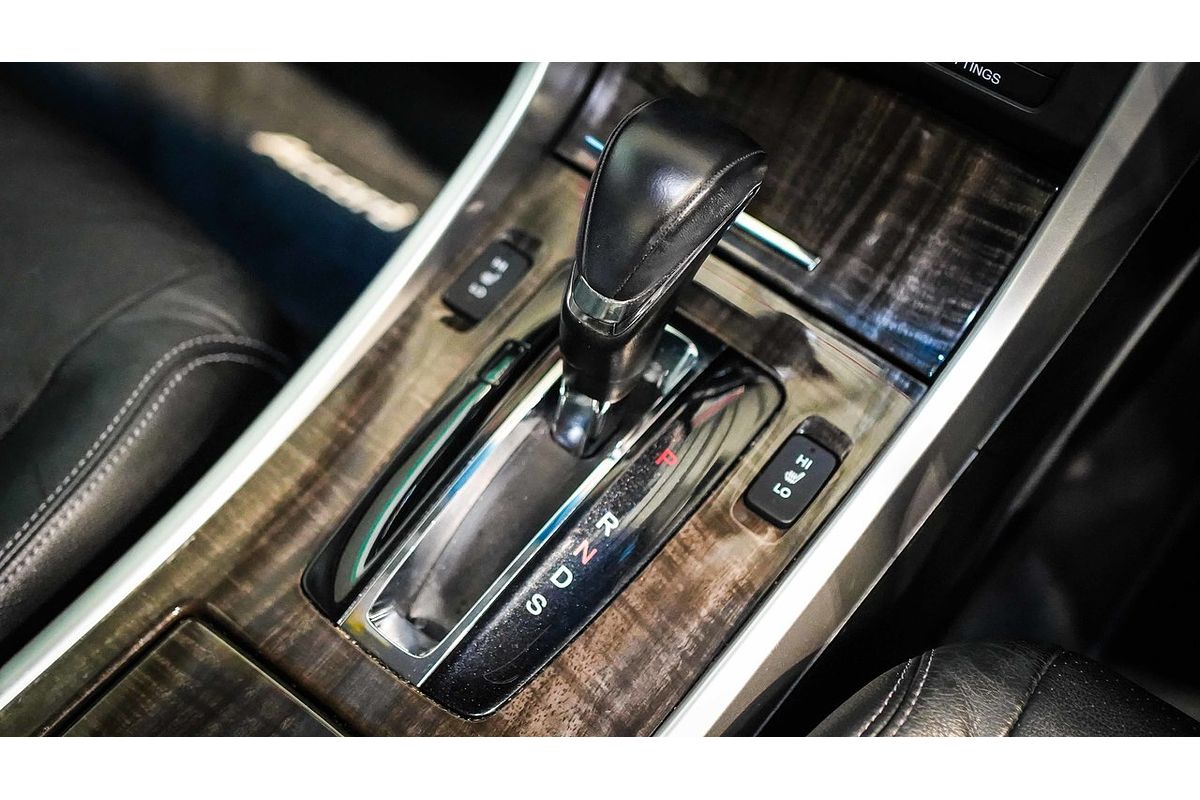 2013 Honda Accord VTi-L 9th Gen