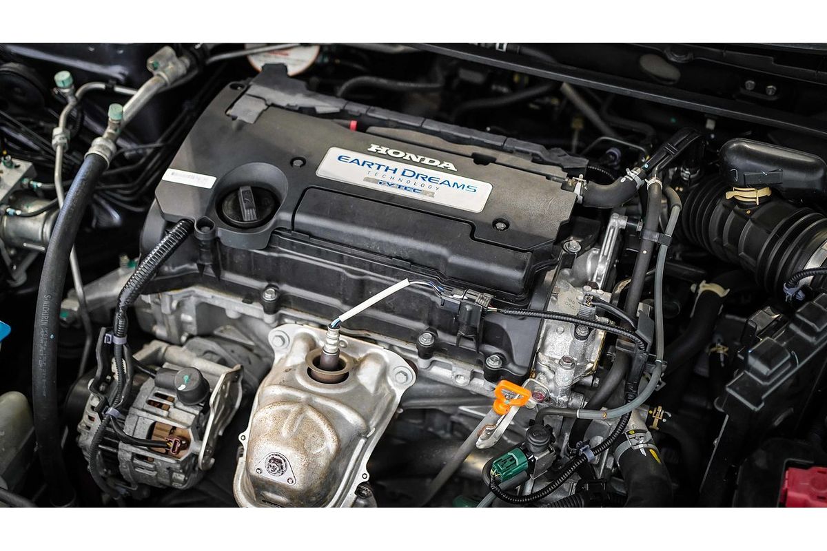 2013 Honda Accord VTi-L 9th Gen