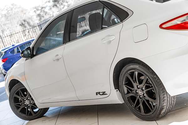 2016 Toyota Camry Atara S ASV50R