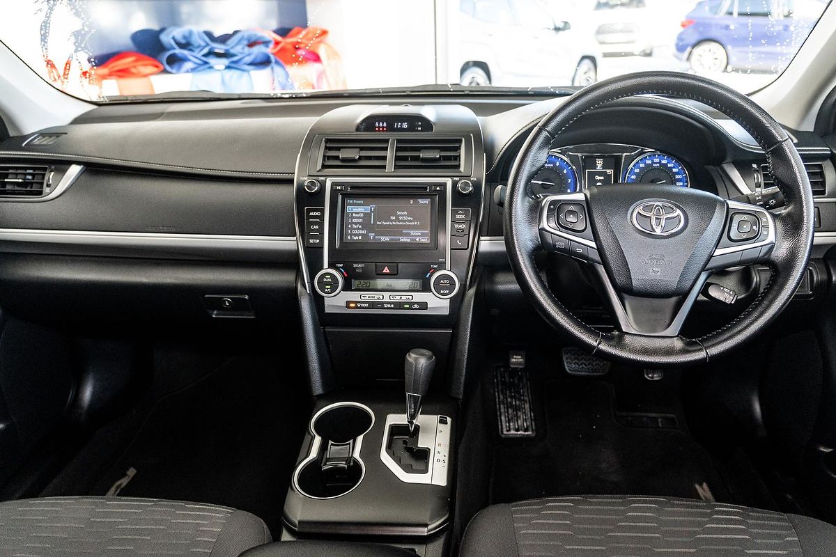 2016 Toyota Camry Atara S ASV50R