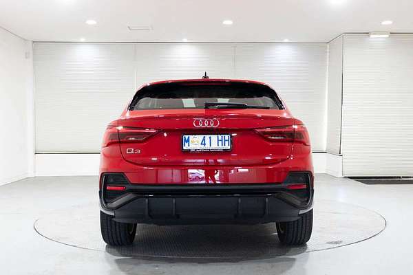 2024 Audi Q3 35 TFSI S line F3