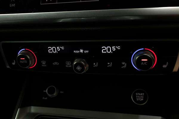 2024 Audi Q3 35 TFSI S line F3