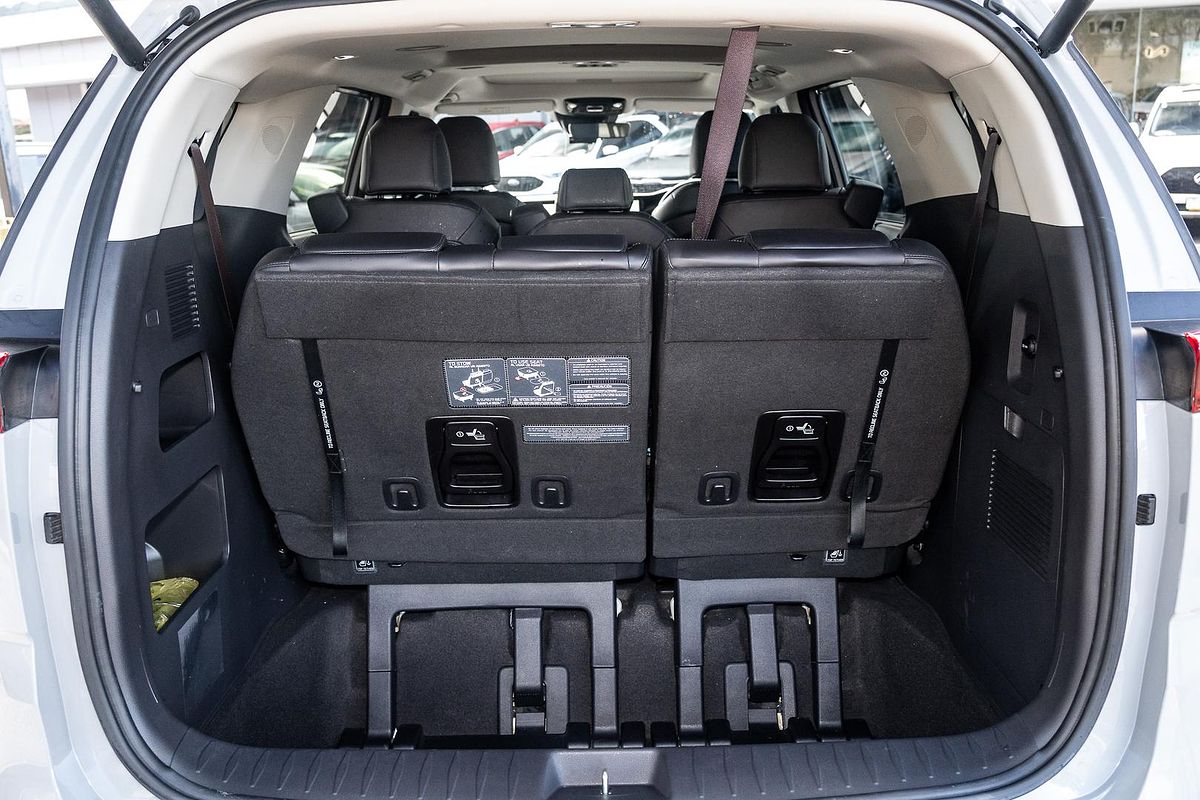 2022 Kia Carnival Platinum KA4