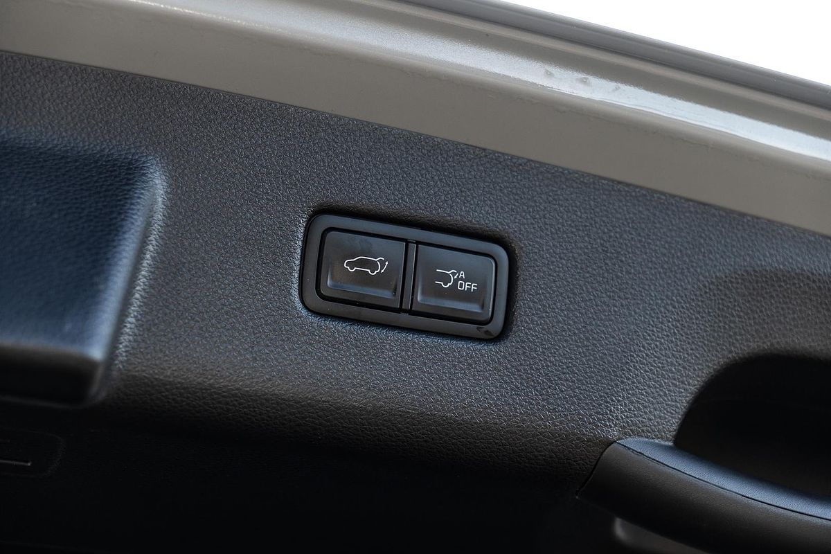 2022 Kia Carnival Platinum KA4