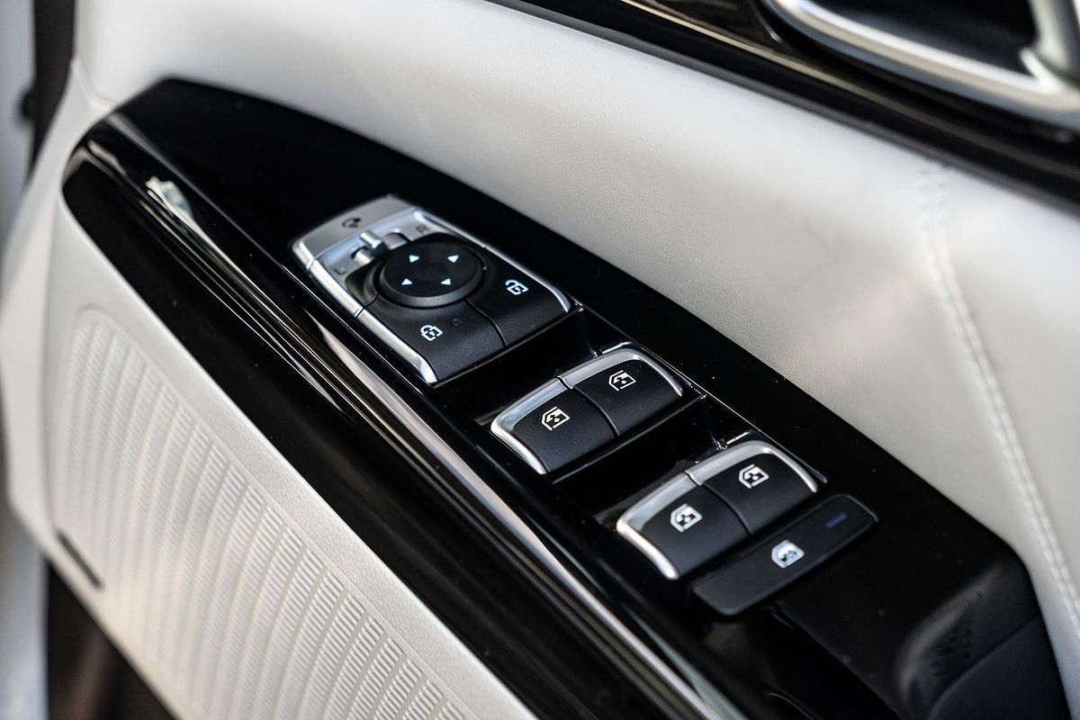 2022 Kia Carnival Platinum KA4