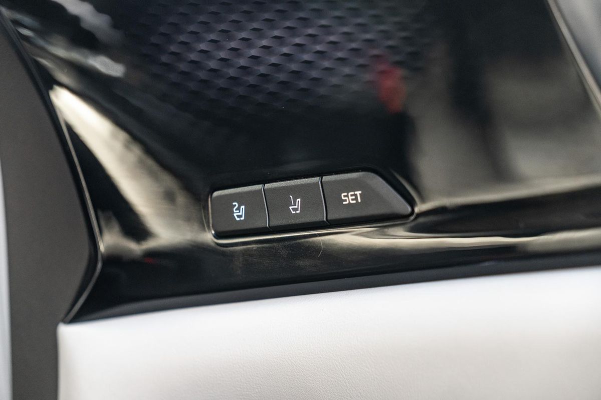 2022 Kia Carnival Platinum KA4