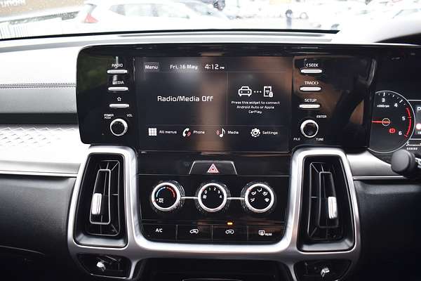 2023 Kia Sorento S MQ4