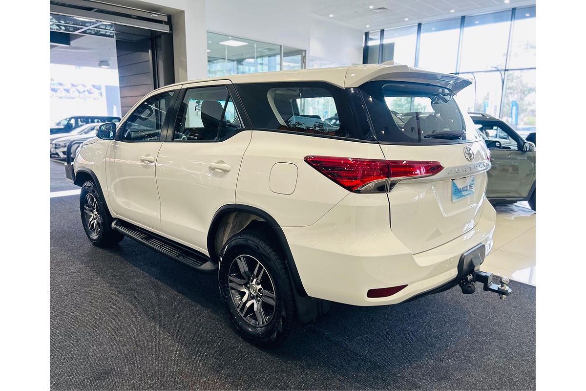 2019 Toyota Fortuner GX GUN156R
