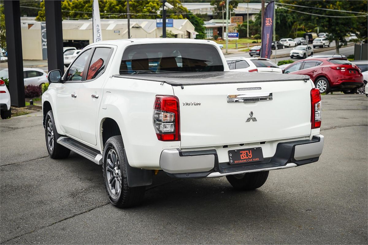 2021 Mitsubishi Triton GLS MR 4X4