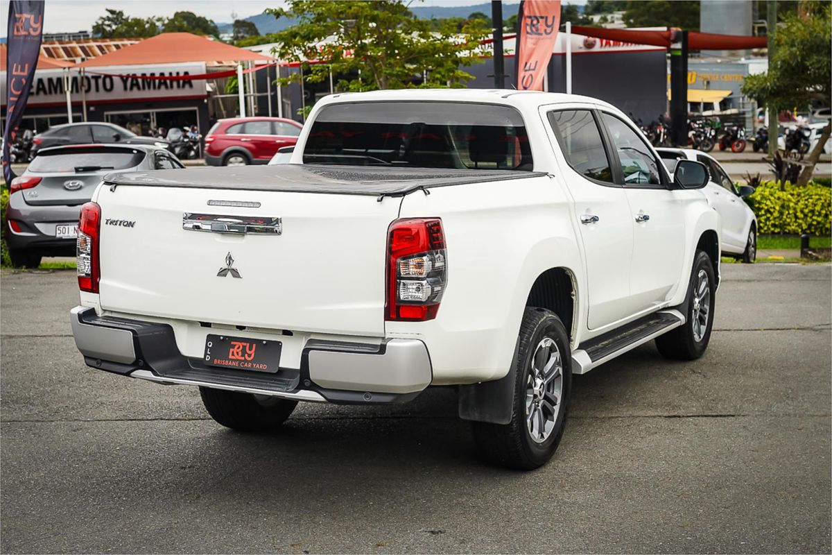 2021 Mitsubishi Triton GLS MR 4X4